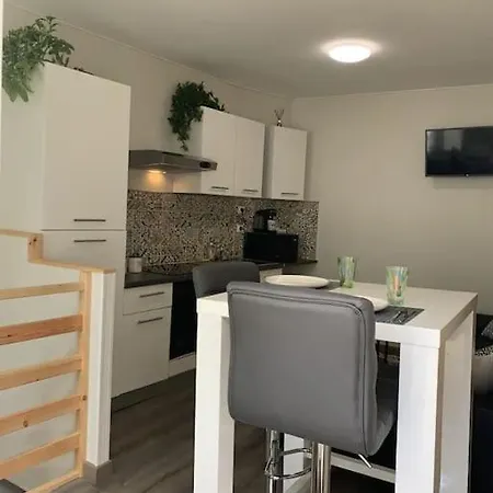 شقة Le Cocon T2 Duplex 24 M2 *